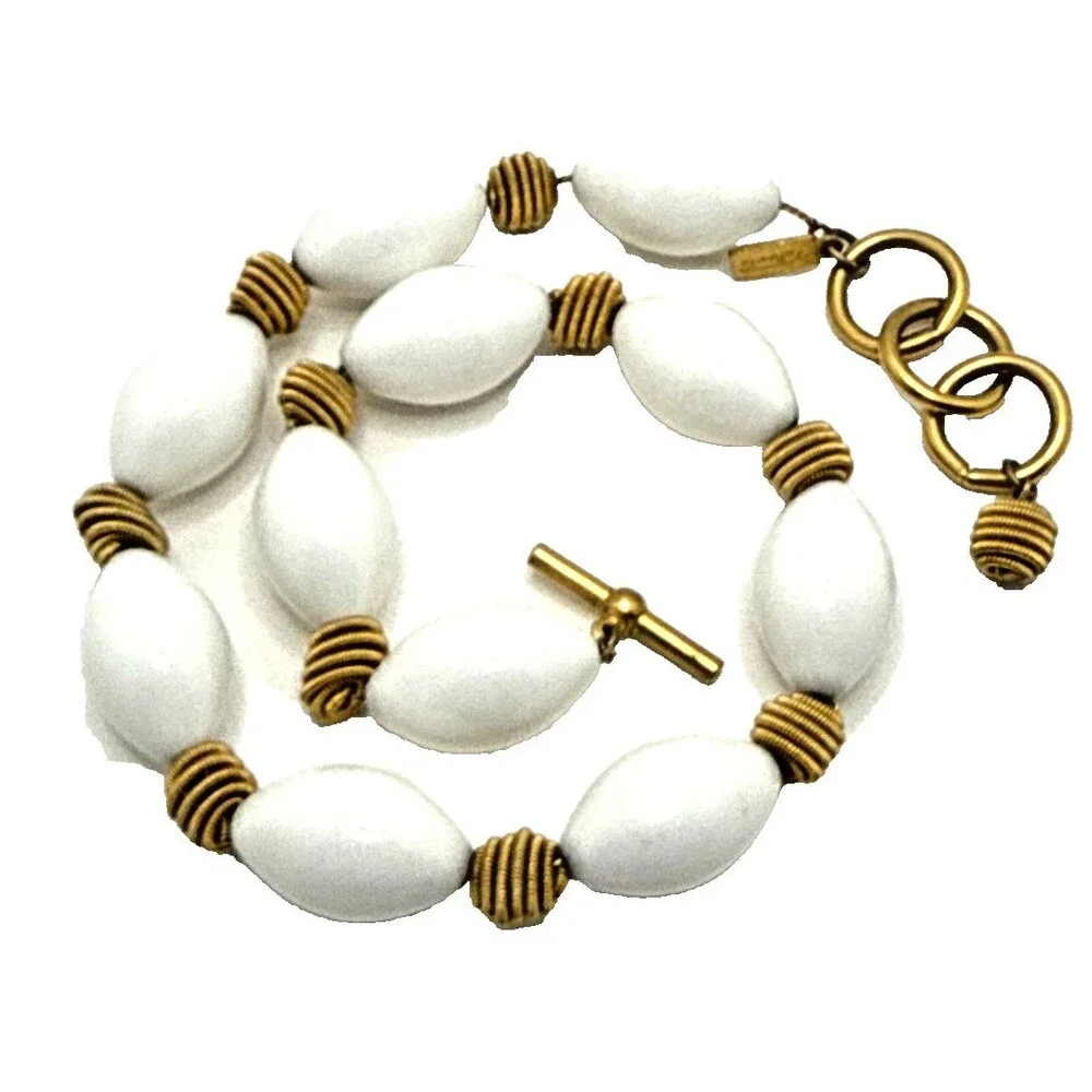 TALBOTS White and Gold Tone Beaded Choker Necklace Chunky  Statement 17